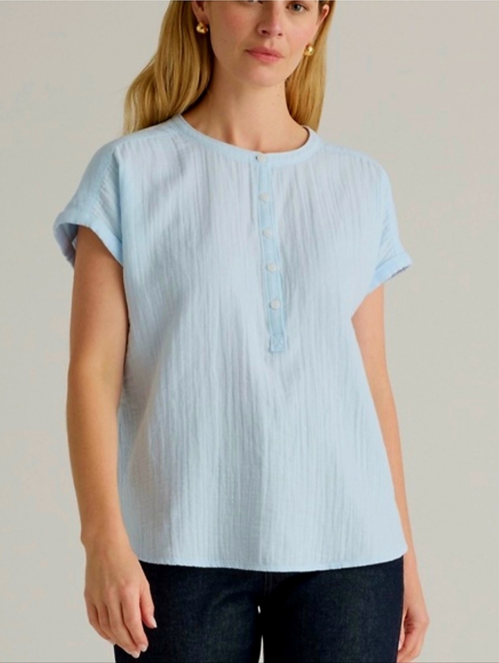 New With Tags-  Quince 100% Organic Cotton Gauze Roll Sleeve Button Shirt XS
